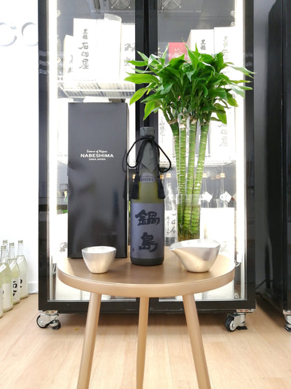 鍋島 Essence of Japan 720ml (Black Label)